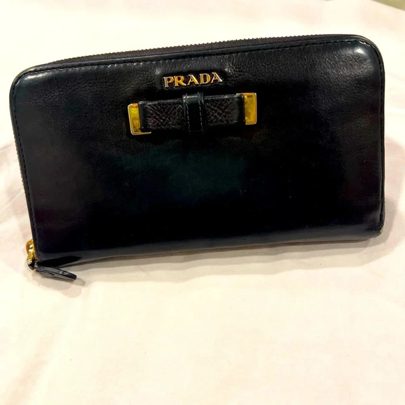 Authentic Prada Ribbon wallet - Black leather - Picture 1 of 6